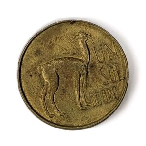 Peru 1 Un Sol deoro 1967. KM#248. Brass One Dollar coin. Vicuna. Lama. Animals.